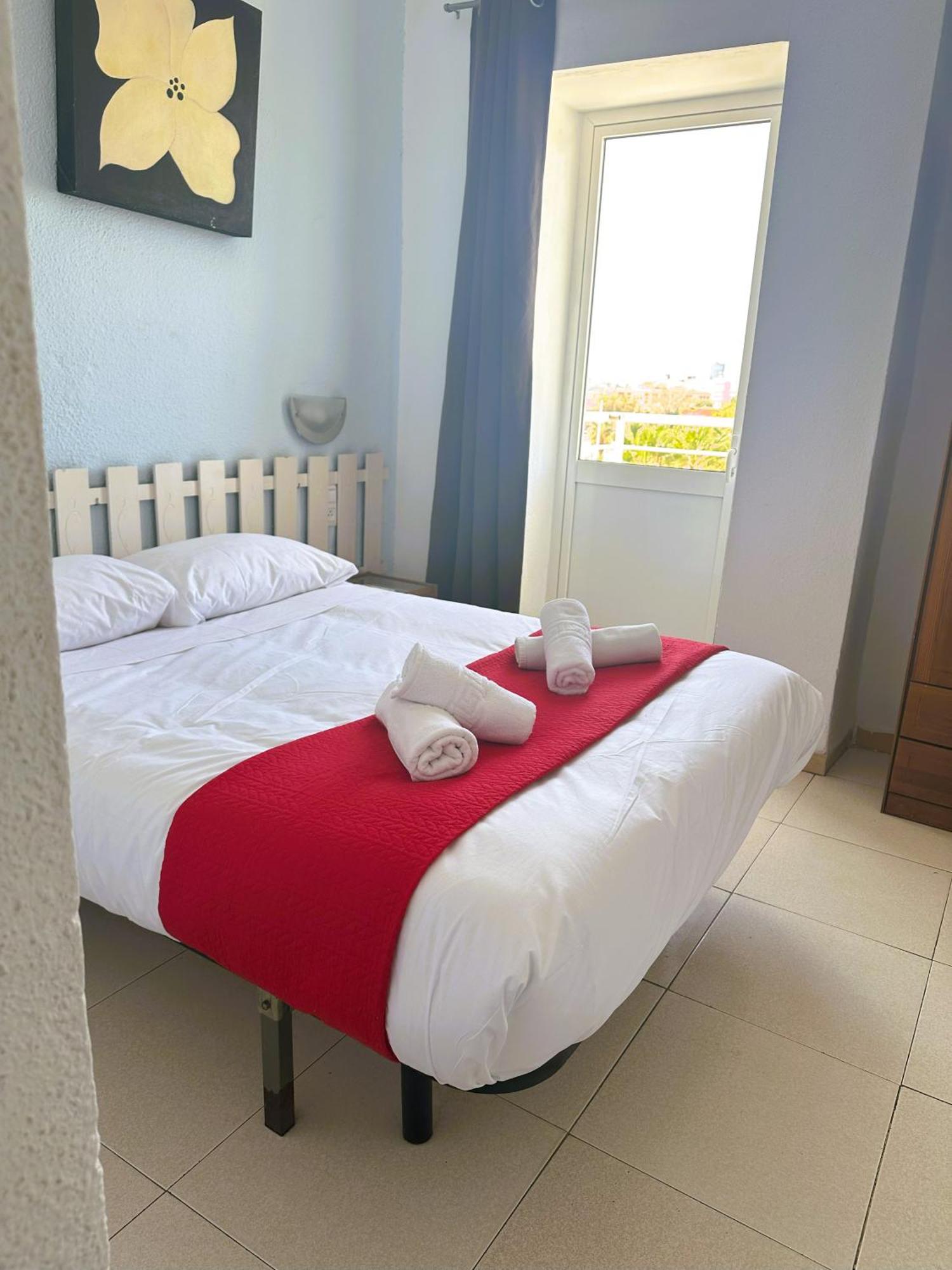 Barraca Suites Valencia Bagian luar foto
