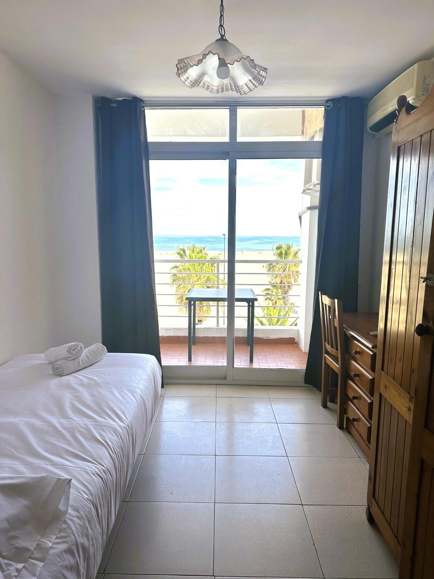 Barraca Suites Valencia Bagian luar foto