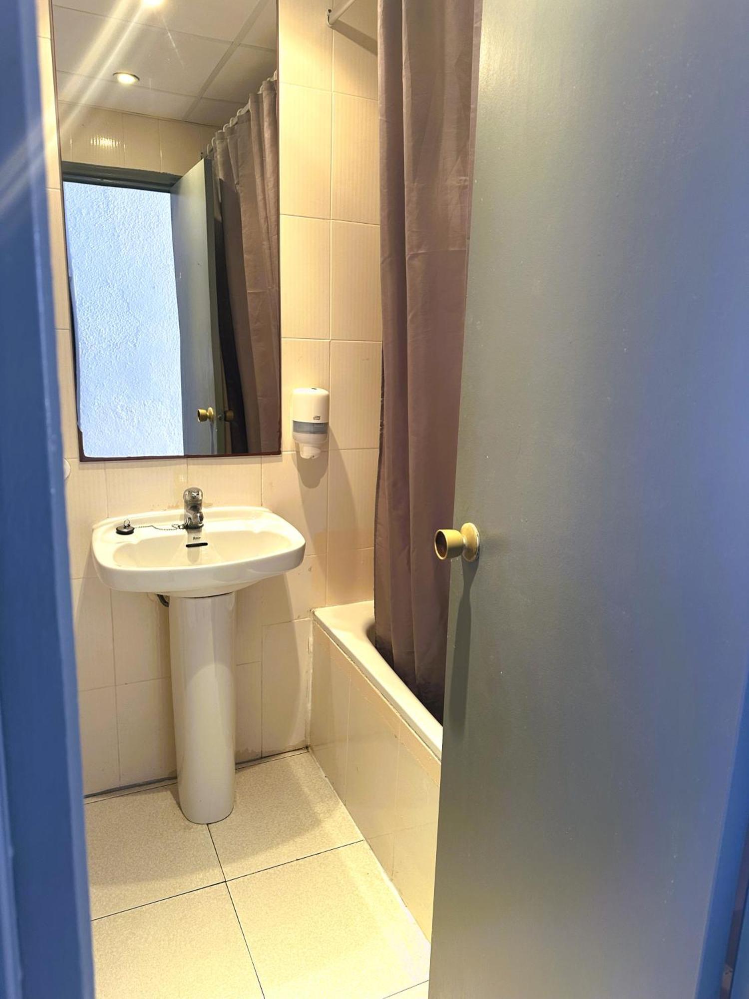 Barraca Suites Valencia Bagian luar foto