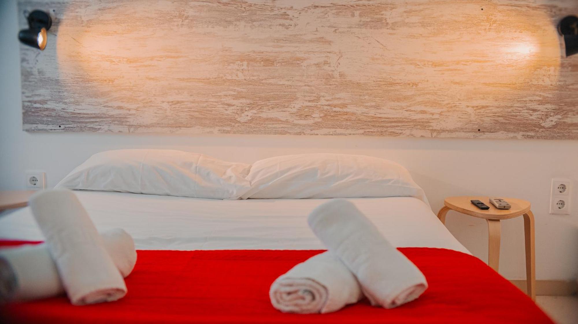Barraca Suites Valencia Bagian luar foto