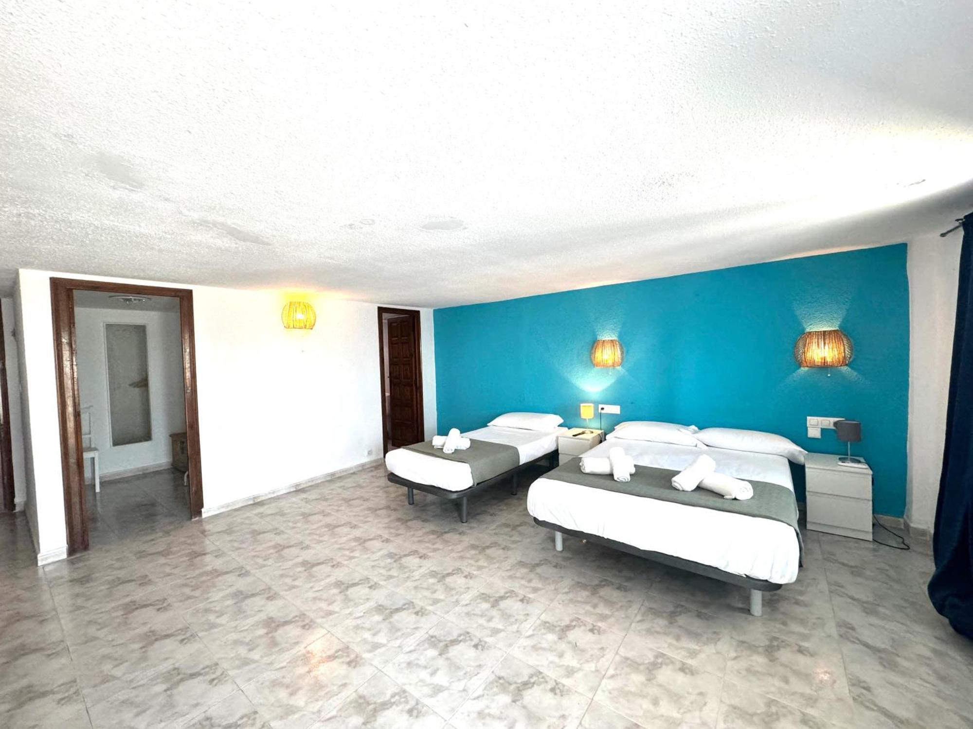 Barraca Suites Valencia Bagian luar foto